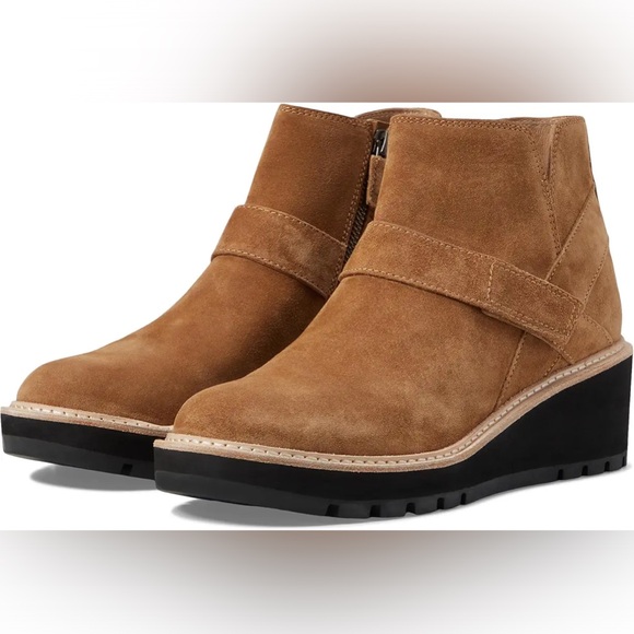 NWOT Eileen Fisher Cargo Platform Wedge Ankle Bootie. Color: Savana Size: 6.5 - Picture 7 of 15